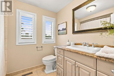 61 FERNBANK PLACE Whitby (Pringle Creek) Ontario photo 24