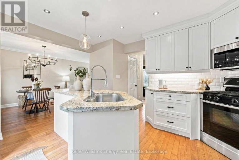 61 FERNBANK PLACE, Whitby (Pringle Creek), Ontario, L1R1T1