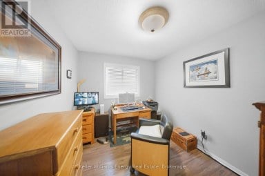 1083 RIDGE VALLEY DRIVE Oshawa (Pinecrest) Ontario photo 23