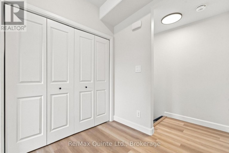 A - 5 SIENNA AVENUE, Belleville (Belleville Ward), Ontario, K8P4G5