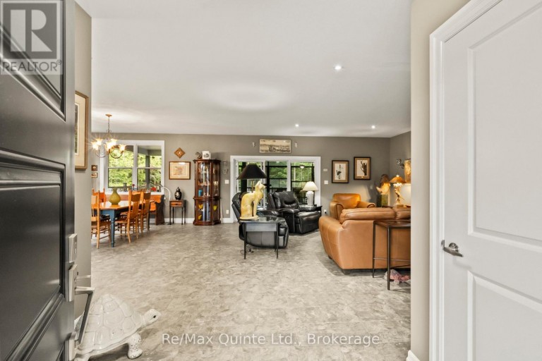 25 POWERLINE ROAD, Quinte West (Murray Ward), Ontario, K0K1H0