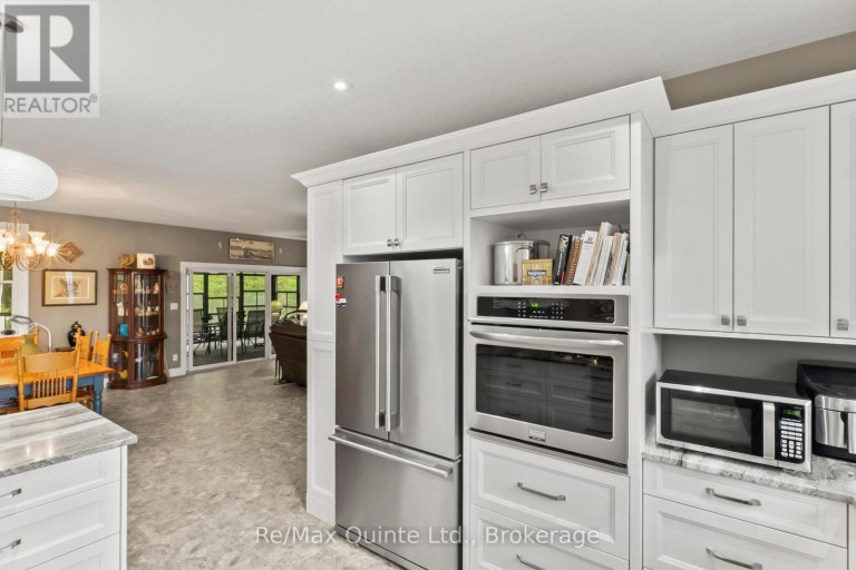 25 POWERLINE ROAD, Quinte West (Murray Ward), Ontario, K0K1H0