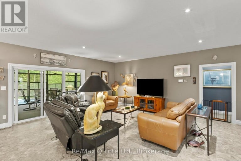 25 POWERLINE ROAD, Quinte West (Murray Ward), Ontario, K0K1H0