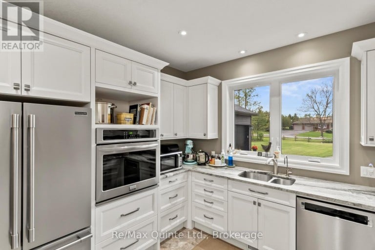 25 POWERLINE ROAD, Quinte West (Murray Ward), Ontario, K0K1H0