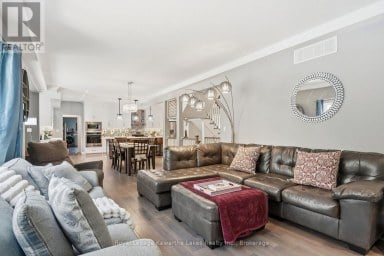 819 COUNTY 49 ROAD Kawartha Lakes (Verulam) Ontario photo 17
