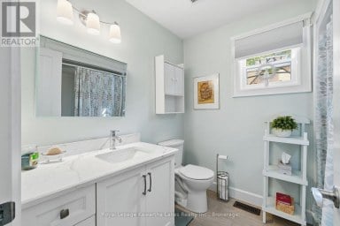 819 COUNTY 49 ROAD Kawartha Lakes (Verulam) Ontario photo 39
