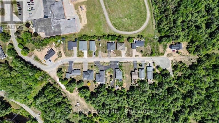 9 WILLIAMS DRIVE, Bancroft (Bancroft Ward), Ontario, K0L1C0
