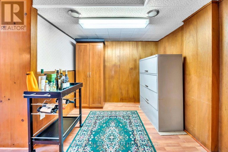 1557 PHARMACY AVENUE, Toronto (Wexford-Maryvale), Ontario, M1R2K4