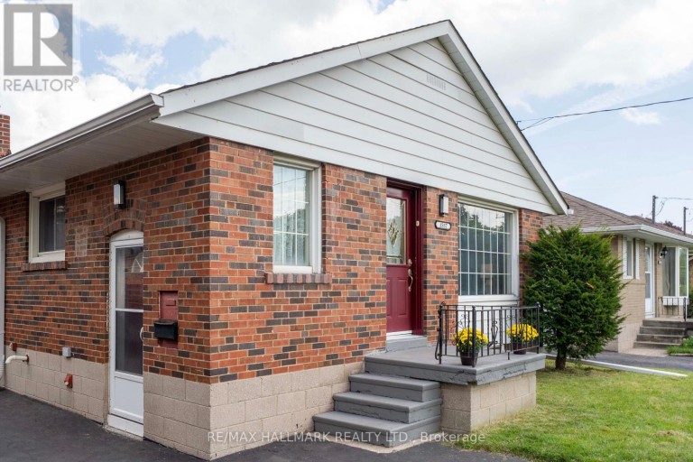 1557 PHARMACY AVENUE, Toronto (Wexford-Maryvale), Ontario, M1R2K4