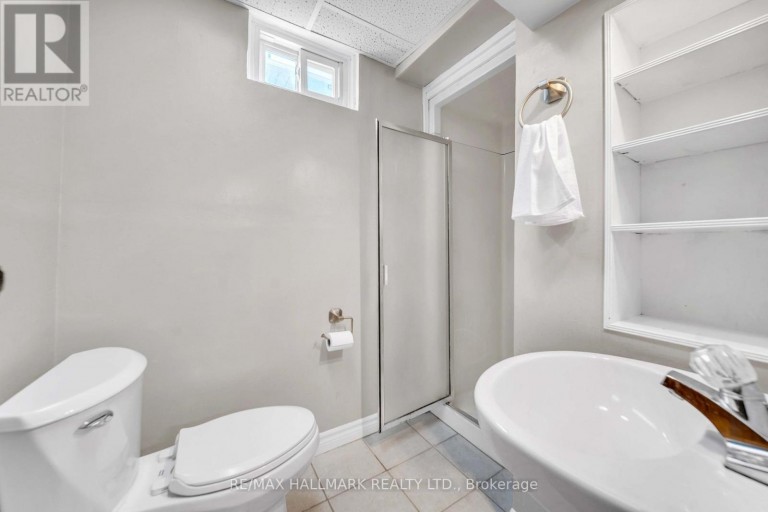 1557 PHARMACY AVENUE, Toronto (Wexford-Maryvale), Ontario, M1R2K4