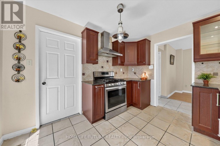 63 CHLOE CRESCENT, Markham (Middlefield), Ontario, L3S2H8