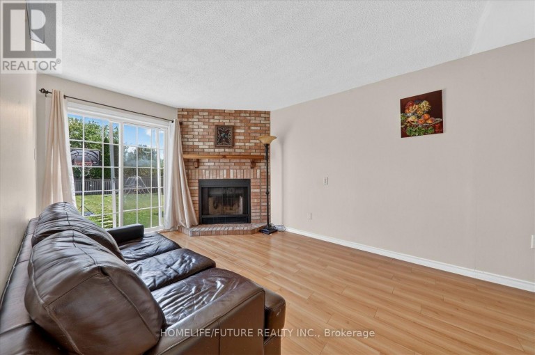 63 CHLOE CRESCENT, Markham (Middlefield), Ontario, L3S2H8