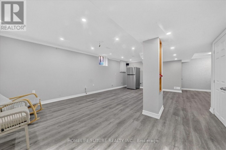 63 CHLOE CRESCENT, Markham (Middlefield), Ontario, L3S2H8
