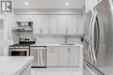 10 KNIGHTSBRIDGE WAY Markham (Markham Village) Ontario photo 14