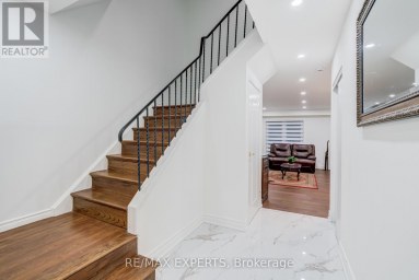 10 KNIGHTSBRIDGE WAY Markham (Markham Village) Ontario photo 18