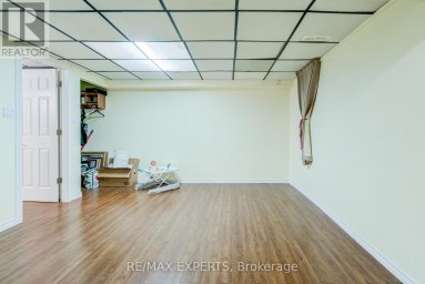 10 KNIGHTSBRIDGE WAY Markham (Markham Village) Ontario photo 36