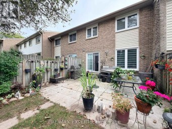 10 KNIGHTSBRIDGE WAY Markham (Markham Village) Ontario photo 42