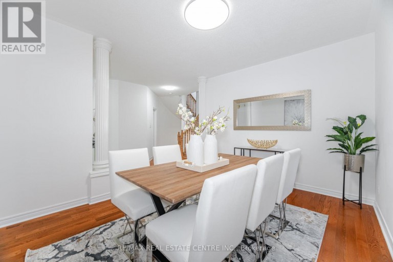 24 FUTURA AVENUE, Richmond Hill (Rouge Woods), Ontario, L4S1V2