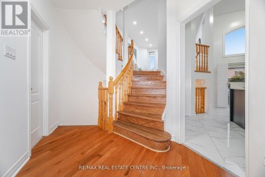 24 FUTURA AVENUE Richmond Hill (Rouge Woods) Ontario photo 18
