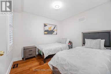 24 FUTURA AVENUE Richmond Hill (Rouge Woods) Ontario photo 33