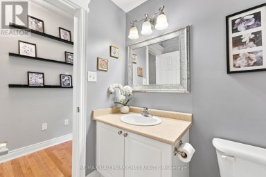 167 THE QUEENSWAY Barrie (Innis-Shore) Ontario photo 10