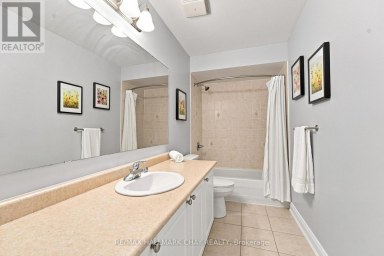167 THE QUEENSWAY Barrie (Innis-Shore) Ontario photo 17