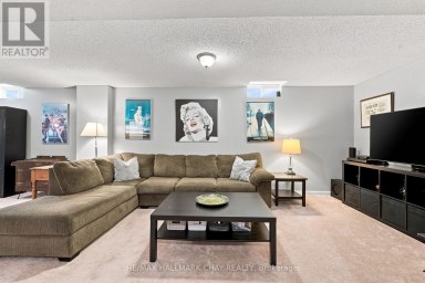 167 THE QUEENSWAY Barrie (Innis-Shore) Ontario photo 19