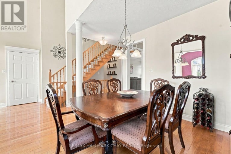 167 THE QUEENSWAY, Barrie (Innis-Shore), Ontario, L4M0B5