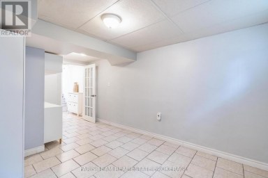 E4 - 63 FERRIS LANE Barrie (Cundles East) Ontario photo 23