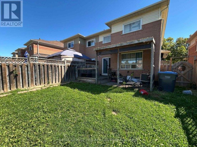 126 RAINFOREST DRIVE N, Brampton (Sandringham-Wellington), Ontario, L6R1A5