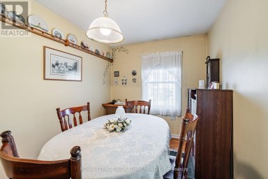 15 KEMP SQUARE Toronto (Brookhaven-Amesbury) Ontario photo 13