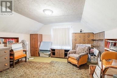15 KEMP SQUARE Toronto (Brookhaven-Amesbury) Ontario photo 18