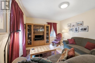15 KEMP SQUARE Toronto (Brookhaven-Amesbury) Ontario photo 5