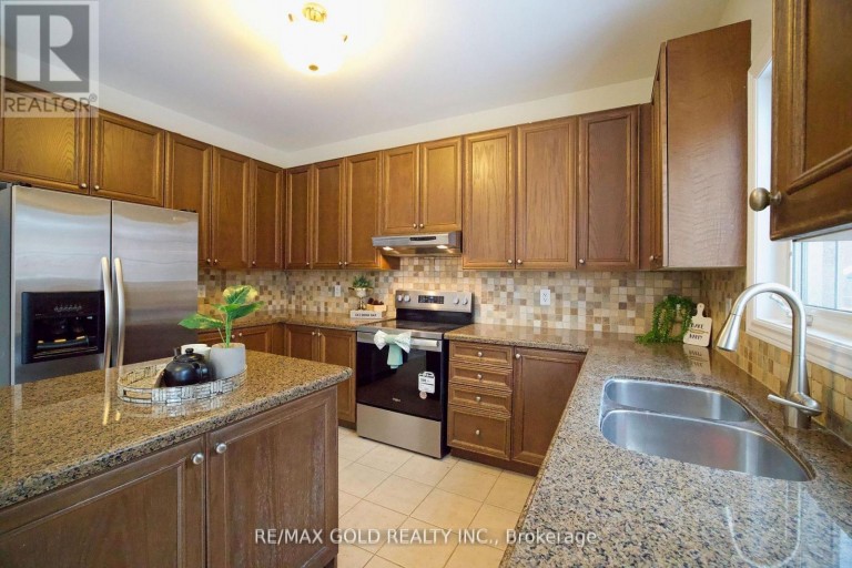 69 CALDERSTONE ROAD, Brampton (Bram East), Ontario, L6P2A7
