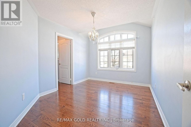 69 CALDERSTONE ROAD, Brampton (Bram East), Ontario, L6P2A7