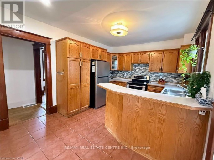 1 - 50 HADDINGTON STREET, Cambridge, Ontario, N1R3P9