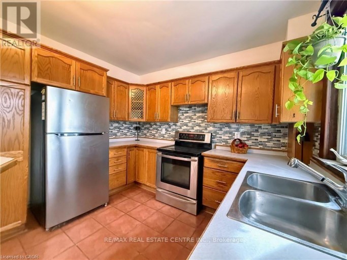 1 - 50 HADDINGTON STREET, Cambridge, Ontario, N1R3P9