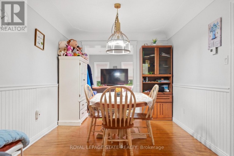 408 SANATORIUM ROAD, Hamilton (Westcliffe), Ontario, L9C2A9