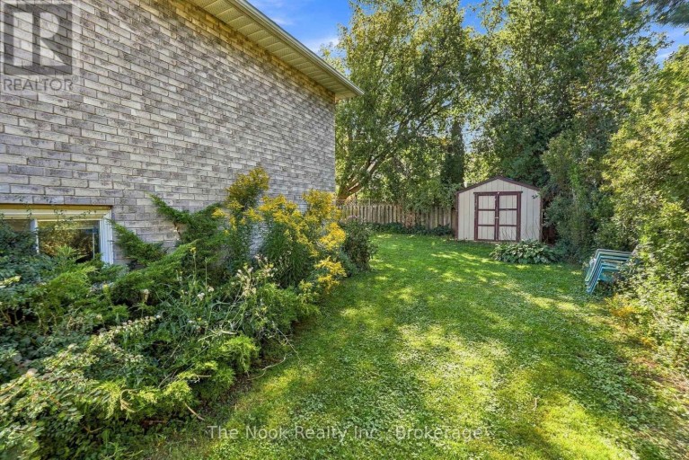 BASEMENT - 255 GREENWOOD AVENUE, Oshawa (Vanier), Ontario, L1J1W7