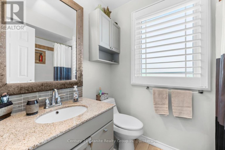 25 GREENWOOD ROAD, Whitchurch-Stouffville (Stouffville), Ontario, L4A5E8