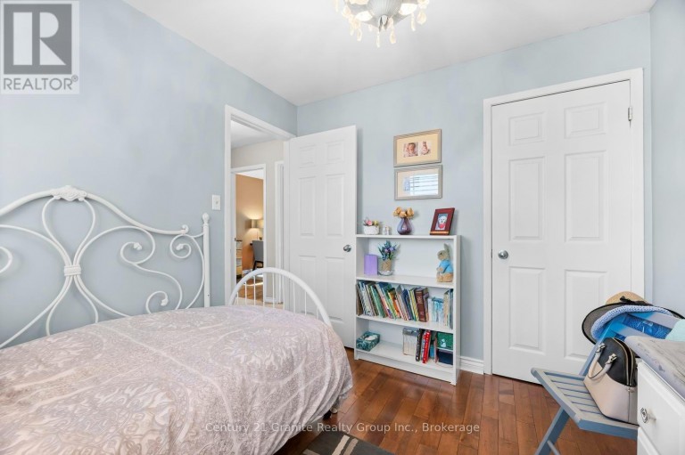 25 GREENWOOD ROAD, Whitchurch-Stouffville (Stouffville), Ontario, L4A5E8