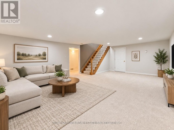 32 - 44 EDGEVALLEY ROAD, London East (East A), Ontario, N5Y5P6