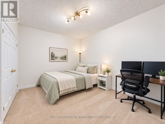 32 - 44 EDGEVALLEY ROAD, London East (East A), Ontario, N5Y5P6