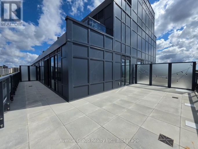 805 - 700 SHEPPARD AVENUE W, Toronto (Bathurst Manor), Ontario, M3H0G5