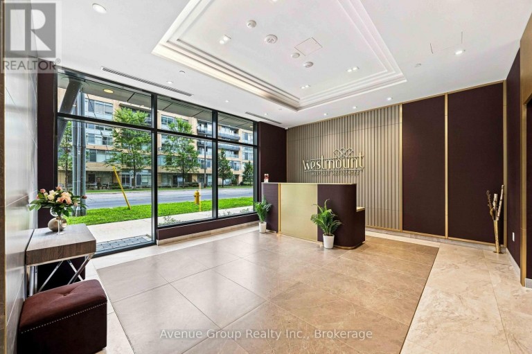 805 - 700 SHEPPARD AVENUE W, Toronto (Bathurst Manor), Ontario, M3H0G5
