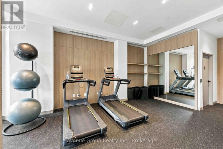 805 - 700 SHEPPARD AVENUE W, Toronto (Bathurst Manor), Ontario, M3H0G5