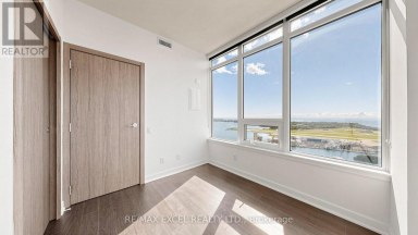 4002 - 17 BATHURST STREET Toronto (Waterfront Communities) Ontario photo 18