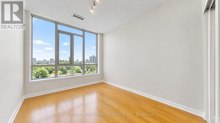 UPH09 - 28 BYNG AVENUE, Toronto (Willowdale East), Ontario, M2N7H4