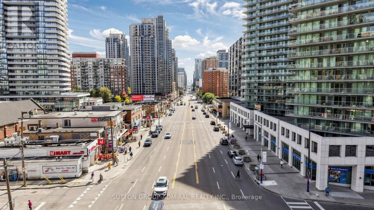 UPH09 - 28 BYNG AVENUE, Toronto (Willowdale East), Ontario, M2N7H4