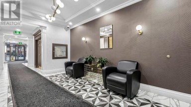 UPH09 - 28 BYNG AVENUE Toronto (Willowdale East) Ontario photo 5